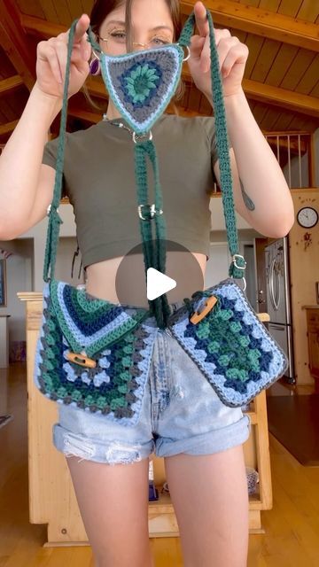 Crochet Holster Bag, Crochet Holster Bag Free Pattern, Crochet Side Bag, Low Quality Videos, Shoulder Holster Bag, Phone Bag Crochet, 2024 Crochet, Shoulder Bag Crochet, Shoulder Holster