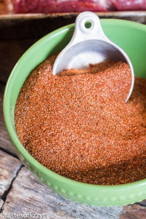 Pulled Pork Rub Recipe, Pulled Pork Rub, Pork Rub Recipe, Pork Dry Rubs, Spicy Pulled Pork, Pork Spices, Homemade Dry Mixes, Spice Rubs, Dry Rub Recipes