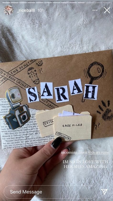 Vintage Letters And Envelopes, Aesthetic Mail Letter, Hand Written Letters Aesthetic Vintage, Cart Postal Idea, Letter Envelope Ideas, Love Letter Envelope Aesthetic, Letter Aesthetic Envelope Vintage, Envolpes Ideas, Snail Mail Aesthetic