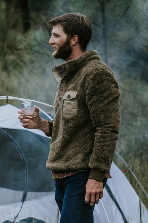 Revival Clothing, Pullovers Outfit, Pocket Sweater, American Casual, Mens Fashion Rugged, Casual Sportswear, Outdoor Fashion, Mens Fleece, Look Vintage