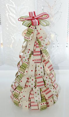 Lavenderstamper: Table top Christmas tree Christmas Cones, Christmas Crafts To Sell, Cone Trees, Fabric Christmas Trees, Cone Christmas Trees, Christmas Crafts To Make, Christmas Tree Crafts, Paper Tree, Gifts For Boyfriend