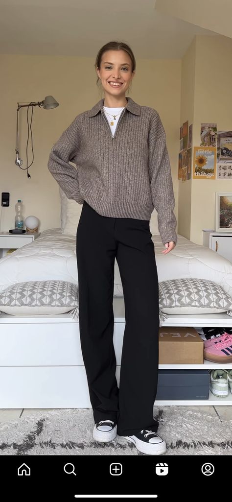 Winter Semester Outfits, Charcoal Grey Jeans Outfit Women, Student Casual Outfits, Cute Outfits With Dress Pants, Quarter Zip Work Outfit, Buissness Clothes Casual Women Winter, Sporty Chic Work Outfit, Work Outfit Autumn Office Wear, Converse Smart Casual