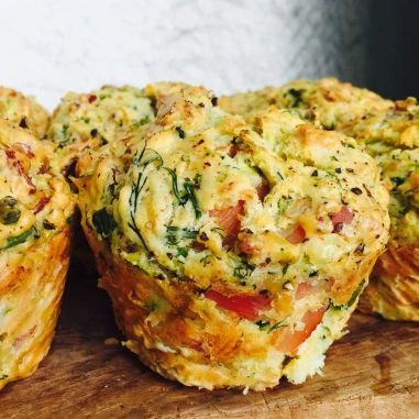 Zucchini Bacon Cheese Muffins, Zucchini Savoury Muffins, Zucchini And Cheese Muffins, Savory Zucchini Muffins Recipes, Courgette Muffins Recipe, Zucchini Cheddar Muffins, Bacon Zucchini Recipes, Muffin Quiche Recipes, Savoury Muffins Recipes