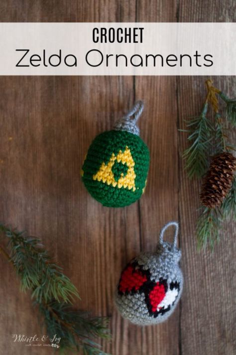 Crochet Zelda Ornaments: These geeky and awesome crochet ornaments feature 4 beloved designs: Triforce, Health hearts, Zelda and Link! #geekycrochet #zeldacrochet #crochetzeldaornament Crochet Zelda, Zelda Ornament, Zelda Crochet, Geeky Crochet Patterns, Nintendo Crochet, Zelda And Link, Nerdy Christmas, Awesome Crochet, Crochet 101