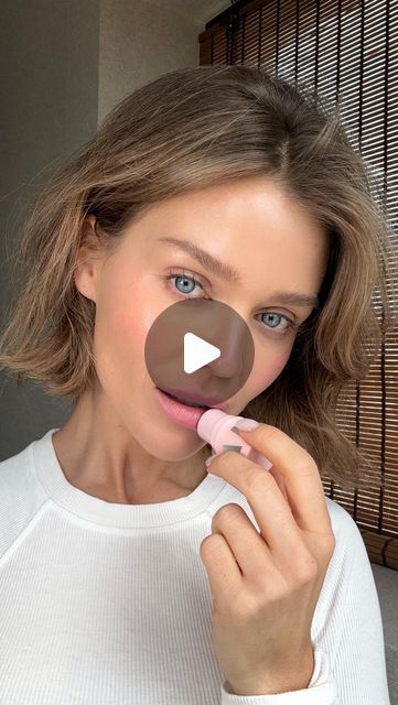 GINE MARGRETHE on Instagram: "Ad I’m blushing @caiacosmetics nothing gives me more life to the cheeks than a good blush - and here’s my favorites shades 🌸 multi use - so you can go nuts! 

#caia #blush #makeuptutorial #springmakeup #glow" How To Blush Cheeks, Good Blush, Gine Margrethe, Blush Tutorial, Blush On Cheeks, Makeup Mistakes, More Life, Spring Makeup, Eye Makeup Tutorial