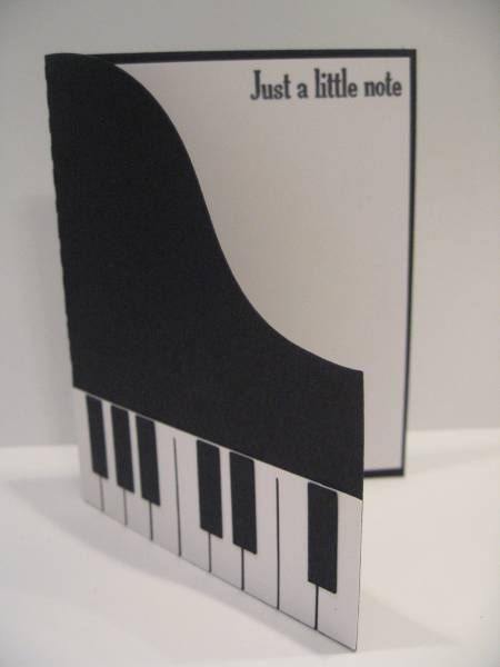 Best Birthday, Piano Card, Ideas Aniversario, Musical Cards, Birthday Boyfriend, Funny Ideas, Cool Paper Crafts, Piano Keys, Shaped Cards