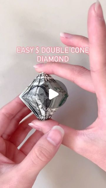 Dollar Bill Gift, Easy Money Origami, Money Craft, Money Folding, Origami Box Tutorial, Folding Money, Paper Folding Crafts, Dollar Origami, Geometric Origami