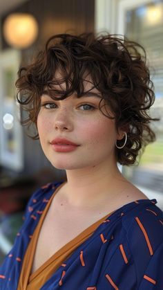 360 Curly Haircut, Round Face Short Curly Haircuts, Super Short Haircuts For Round Faces, Bob Cut For Curly Hair Round Faces, Curly Shag Haircut Round Face, Curly Pixie For Round Face, Curly Shag With Bangs Round Faces, Curly Short Haircuts For Round Faces, Short Haircuts For Curly Hair Round Face