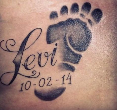 Tattoo For Men On Arm, Arlo Tattoo, Tato Nama, Daughters Name Tattoo, Tattoos For Baby Boy, Baby Footprint Tattoo, Tattoo Bras Homme, Name Tattoos For Moms