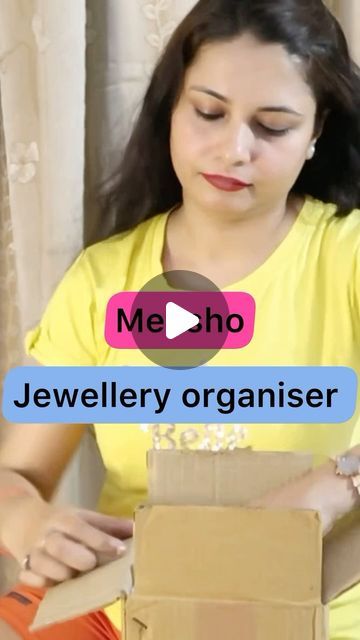 Shireen Ahmed 🧿 on Instagram: "Jewellery organiser at just 116/-
Got twin boxes from Meesho 
Code- 404507163
.
.
.
.

#meeshohaul #meeshofinds #jewelleryorganiser #jewellery #beautytips #beautybloggers" Jewellery Organiser, Beauty Blogger, Twins, Beauty Hacks, Coding, On Instagram, Quick Saves, Instagram