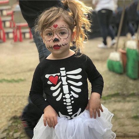 Girls Skeleton Face Paint, Children Halloween Makeup, Toddler Skeleton Costume Girl, Toddler Skeleton Face Paint, Baby Skeleton Makeup, Easy Skeleton Face Paint For Kids, Skeleton Kids Makeup, Skeleton Makeup For Kids, Skeleton Makeup Easy Kids