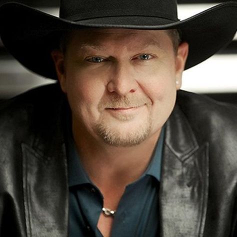 Tracy Lawrence, Country Fan, Garth Brooks, Country Music Artists, Country Music Stars, Country Music Singers, Good Ole, Country Singers, Music Star