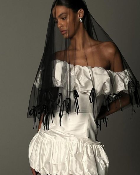 Cowboy Bride, Bridal Aesthetic, Black Bridal, Black Bride, Bridal Fashion Week, Bridal Fashion, Bridal Veil, Black Accents, Dream Wedding Dresses