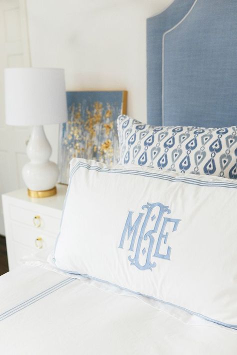 Light blue monogrammed pillows Matouk Bedding, Neutral Bed Linen, Bedroom Blue, Grey Linen Bedding, Cheap Bedding, Bed Linen Design, White Linen Bedding, Monogram Pillows, Traditional Bedroom