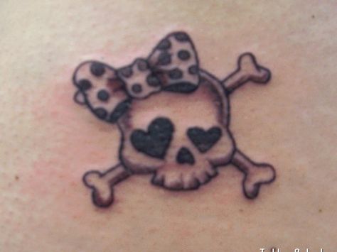 Girly Skull Tattoos, Skull Thigh Tattoos, Small Skull Tattoo, Bow Tattoo Designs, Skull Girl Tattoo, Sugar Skull Tattoos, Bow Tattoo, 4 Tattoo, Skull Tattoo Design