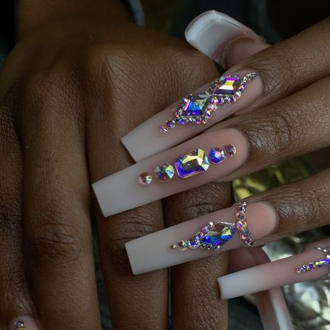 Crystal Placement On Nails, Crystal Placement, Swarovski Nails, White Nail, Fire Nails, White Nails, Pretty Nails, Nail Designs, Crystals