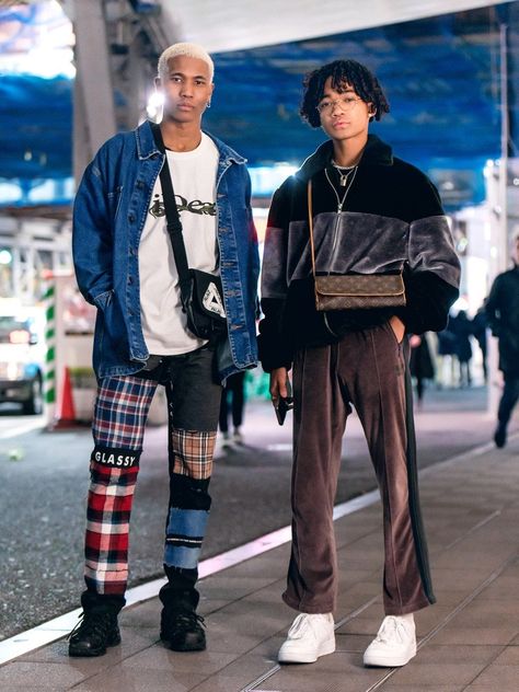 The Best Street Style From Tokyo Fashion Week Fall 2019 Japan Street Fashion, Japan Fashion Street, Tokyo Fashion Week, 일본 패션, Tokyo Street Style, Paris Mode, Style Japonais, Mens Fashion Streetwear, Looks Street Style