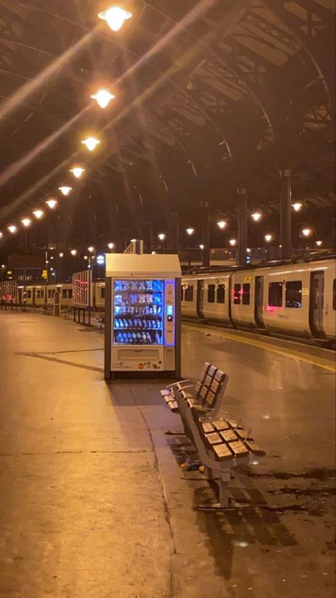 Brighton Train Station, Brighton Station, Train Station Aesthetic, Station Aesthetic, Train Station, Brighton, Fair Grounds, Train, London