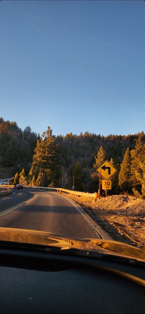 Big Bear Aesthetic, Bear Instagram, Painting Mood, Big Bear California, Board Party, California Photos, Big Bear Lake, Mountain Sunset, Mountain Life