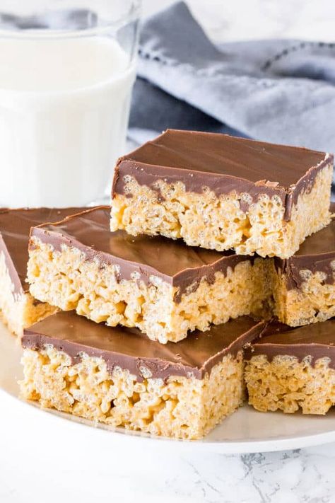 Peanut Butter Rice Krispie Treats Peanut Butter Rice Krispie Treats, Peanut Butter Rice Krispies, Nutella Cookie, Chocolate Rice Krispie Treats, Peanut Butter Marshmallow, Krispie Treats Recipe, Rice Recipes For Dinner, Krispy Treats, Rice Krispy