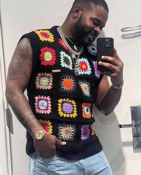 Crochet Guys Clothes, Crochet Idea For Men, Guy Crochet Gifts, Crochet Stuff For Men, Crochet Outfits For Men, Mens Crochet Vest, Crochet Vest For Men, Masc Crochet Ideas, Crochet For Man