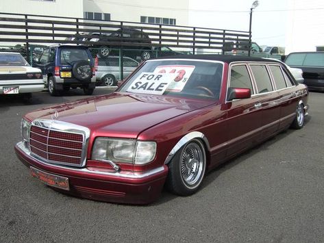 Another for sale from Japan- Fully modded/slammed W126 Stretch Limo | Mercedes-Benz Forum Slammed Mercedes, Mercedes Benz Forum, Car Dump, Merc Benz, Mercedes Benz Classic, Benz S Class, Mercedes Benz Cars, Benz Car, Benz E