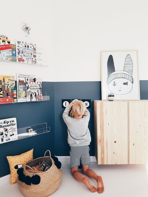 Choose a fun color for a half-painted wall Half Painted Walls, Big Boy Bedrooms, Room Wall Colors, Colorful Kids Room, Kids Bedroom Inspiration, Toddler Boys Room, Boy’s Room, Toddler Bedrooms, Painted Wall