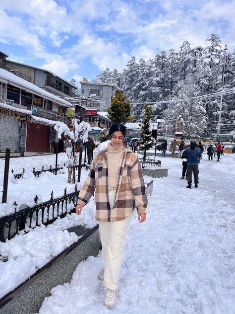 Girl posing in snow, snowfall in Manali, aesthetic photoshoot idea, outfit inspiration, winter outfit inspiration