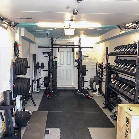 Top 75 Best Garage Gym Ideas - Home Fitness Center Designs Home Gyms Ideas Garage, Garage Home Gym, Garage Gym Design, Small Room Setup, Small Home Gyms, Garage Gym Ideas, Home Gym Basement, One Car Garage, Home Gym Ideas