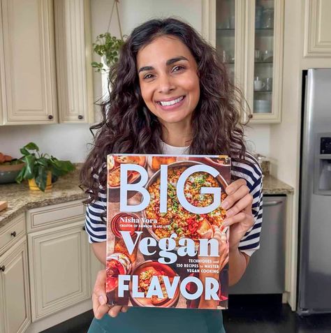 Big Vegan Flavor is your guide to mastering vegan cooking with 150 incredible recipes from Nisha Vora of Rainbow Plant Life. Vegan Aesthetic, Rainbow Plant Life, Fancy Dinner Party, Homemade Condiments, Dinner Side Dishes, Homemade Chili, Vegan Cookbook, Corn Chowder, Nail Essentials