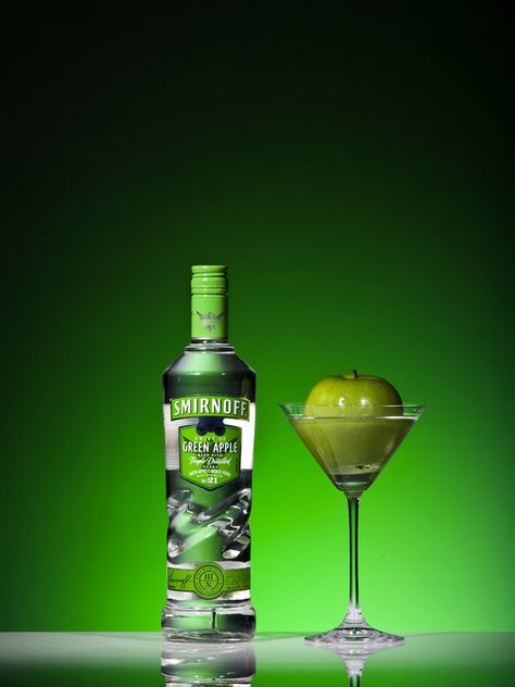 Green Apple Vodka Smirnoff Apple, Smirnoff Green Apple, Photography Types, Green Apple Vodka, Green Therapy, Apple Vodka, Emerald Green Inspiration, Apple Martini, Green Photography