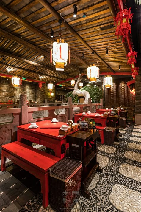 Small Chinese Restaurant Interior Design, Chinese Restaurant Exterior Design, Chinese Cuisine Aesthetic, Asian Coffee Shop, Chinese Coffee Shop, Chinese Restaurant Aesthetic, Chinese Cafe Design, Chinese Restaurant Interior Design, Chinese Restaurant Interior