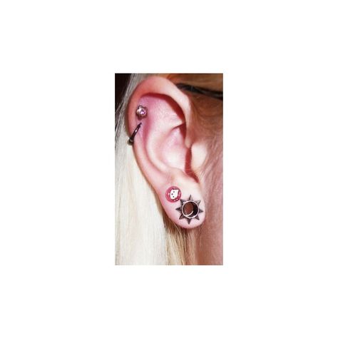 Cute Ear Gauges, 6g Stretched Ears, Gauges And Ear Piercings, Stretched Ear Jewelry, Cool Gauges, Piercings With Gauges, Guaged Ears, Popular Ear Piercings, Ear Piercings With Gauges