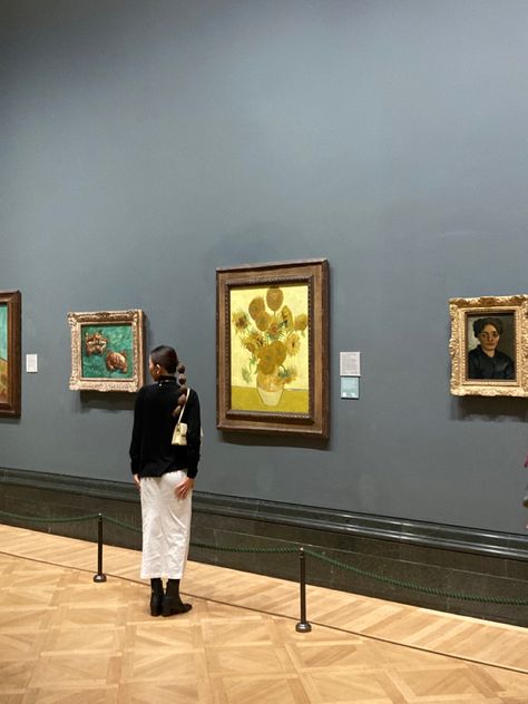 Amsterdam Museum Aesthetic, National Gallery London Aesthetic, London Museum Aesthetic, View Aesthetic Wallpaper, London Photography Instagram, City View Aesthetic, London City View, Pinterest Flowers, View Aesthetic