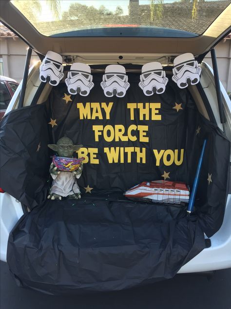 Star Wars Halloween Trunk Or Treat, Diy Star Wars Trunk Or Treat, Star Wars Themed Trunk Or Treat, Lotr Trunk Or Treat, Starwars Trunk Or Treat Ideas, Trunk Or Treat Ideas Star Wars, Starwars Trunk Or Treat Ideas For Cars, Trunk Or Treat Ideas For Cars Star Wars, Star Wars Float Parade