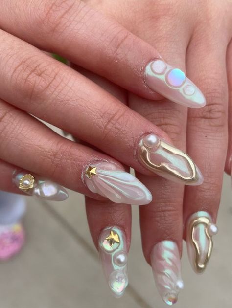 seashell nails, Seashell Nail color, Seashell Nail Polish Gel, Seashell acrylic Nails, Mermaid shell nails,Seashell nails simple, Seashell nails ideas, Seashell nails acrylic Vacation Nail Designs, Summer Vacation Nails, Seashell Nails, Cruise Nails, Sea Nails, Beachy Nails, Nail Art Pictures, Acrylic Nail Powder, Graduation Nails