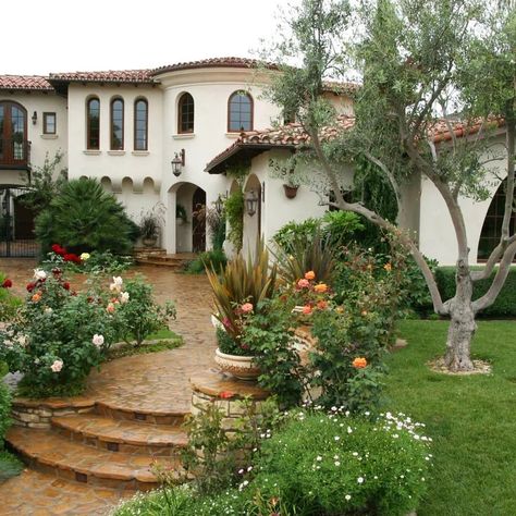 Colombatto Oceano - Mediterranean - Exterior - Orange County - by James Glover Home, Inc. | Houzz Spanish Mediterranean Exterior, Modern Mediterranean Homes Exterior Spanish Style Houses, White Spanish Style Home, California Homes Exterior, Mediterranean Home Exterior, Modern Mediterranean Homes Exterior, Spanish Style Homes Exterior, Spanish Home Exteriors, Spanish Style Home Exterior