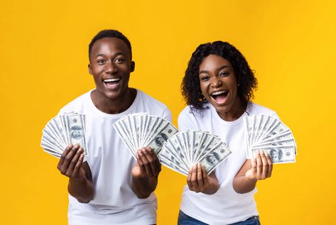 Pooling money and sharing financial accounts can improve a couple’s relationship, one study finds. Money Couple, Personal Finance Books, Financial Life Hacks, Money Spells, We Are A Team, Finance Books, Poor People, Financial Tips, Money Mindset