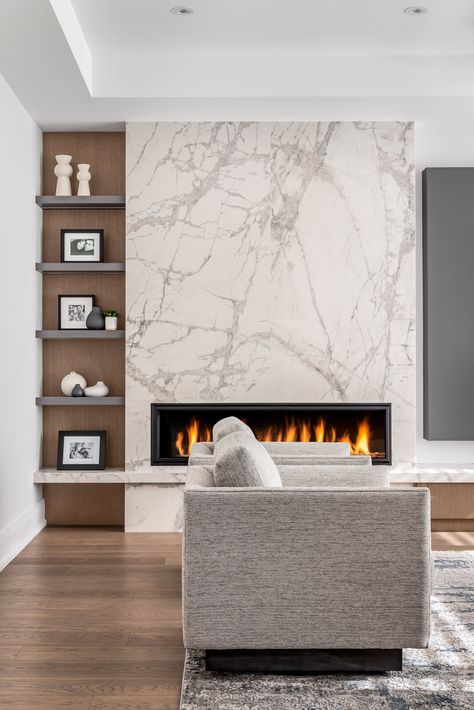 Gas Fireplace Ideas Living Rooms, Modern Fireplace Ideas Living Rooms, Fireplace Modern Design, Contemporary Fireplace Designs, Tv Over Fireplace, Fireplace Tv Wall, Living Room Decor Fireplace, Contemporary Fireplace, Fireplace Remodel