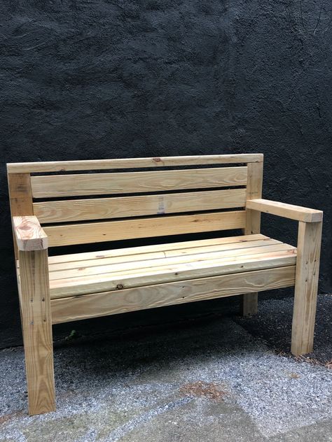 DIY Outdoor Bench with Cricut - Just Call Me Homegirl Diy Wood Bench With Back, Diy Wood Bench Outdoor Simple, Diy Bench Outdoor Easy Cheap, Palette Bench Outdoor, Building A Bench Seat Outdoor, Diy Outside Bench, 2x4 Bench Diy Simple, Homemade Benches For Outside, Diy Bench With Back