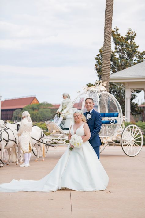 Happily ever after with a breathtaking Cinderella carriage as the centerpiece of your wedding day. With Bella Grey, we bring your fairytale dreams to life. Our expert wedding concierge, videographer and photographers in Orlando ensure every magical moment is captured perfectly, from your grand entrance to your romantic ride. Make your wedding day unforgettable with the enchanting touch of a Cinderella carriage. 💫💍📸 #OrlandoWedding #CinderellaCarriage #WeddingPhotography #BellaGreyTeam #Fairy... Cinderella Themed Wedding, Cinderella Wedding Theme, Cinderella Carriage, Cinderella Wedding, Luxury Wedding Photography, Wedding Photography Studio, Wedding Vibes, Orlando Wedding, Wedding Ceremony Decorations