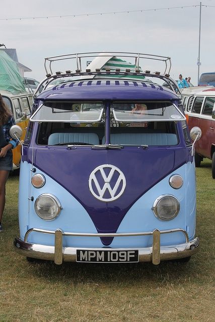 purple and blue vw bus ♠ re-pinned by  http://www.wfpblogs.com/author/thomas/ Vw Bus T1, Van Vw, Kdf Wagen, Volkswagen Aircooled, T1 Bus, Volkswagen Vans, Vw Combi, Volkswagen Van, Vintage Vw Bus