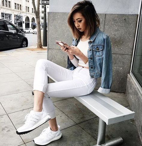 Adidas Boost Outfit, Adidas Ultra Boost Women Outfit, Ultraboost Outfit Women, Ultra Boost Outfit, Ultraboost Outfit, Adidas Ultra Boost Women, Ultra Boost Women, Travel Poses, White Outfits For Women