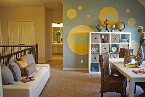 maybe give the back wall a make over like this? Open Loft Ideas, Open Loft Ideas Upstairs, Loft Ideas Upstairs, Loft Decorating Ideas Upstairs, Loft Playroom, Eclectic Loft, Flip Ideas, Open Loft, Upstairs Loft