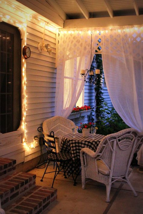 With a Grateful Prayer and a Thankful Heart: Re-purposed Curtains for the Patio Pergola Roof, Pergola Curtains, Patio Curtains, Apartment Patio, Small Porches, Decks And Porches, Diy Curtains, Small Patio, Back Patio