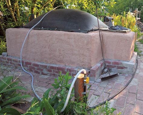 Biogas Generator, Biogas Digester, Small Architecture, Municipal Waste, Homemade Generator, Biomass Energy, Energy Harvesting, Diy Generator, Economies Of Scale