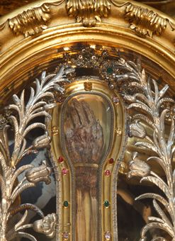 Incorruptible Saints, Catholic Relics, St Francis Xavier, Francis Xavier, Momento Mori, The Saints, St Francis, Sacred Art, Memento Mori