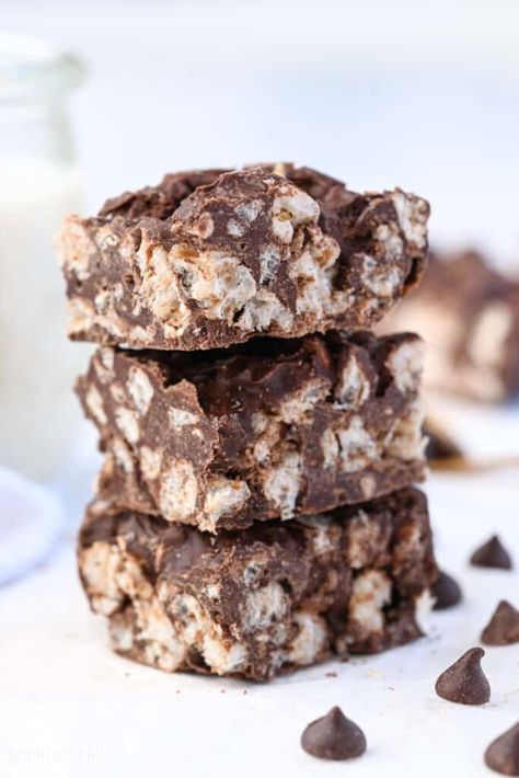 Chocolate+Protein+Rice+Krispie+Treats+%28with+Rice+Cakes%29 Rice Cake Dessert Recipes, Rice Cake Truffles, Rice Cake Protein Snacks, Protein Rice Krispie Treats, Protein Rice Crispy Treats, Healthy Rice Krispie Treats, Rice Cakes Healthy, Chocolate Rice Cakes, Rice Cake Snacks