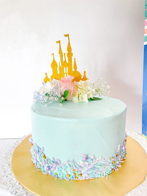 Easy Disney Birthday Cakes, Simple Disney Cake Designs, Disney Cake Ideas For Adults, Simple Princess Birthday Cake, Disney 40th Birthday Cake, Simple Princess Theme Birthday Cake, Disney Cake For Adults, Disney 30th Birthday Cake, Pastel Princess Cake