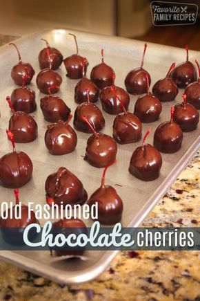 Old Fashioned Chocolate Covered Cherries are a favorite of ours around Christmas. They make the sweetest gift for friends and family.  via @favfamilyrecipz Cherry Chocolate Recipes, Cherry Limeade Cupcakes, Chocolate Covered Cherries Recipe, Chocolate Dipped Cherries, Fast Desserts, Chocolate Cherry Cake, Maraschino Cherries, Chocolate Candies, Chocolate Covered Cherries